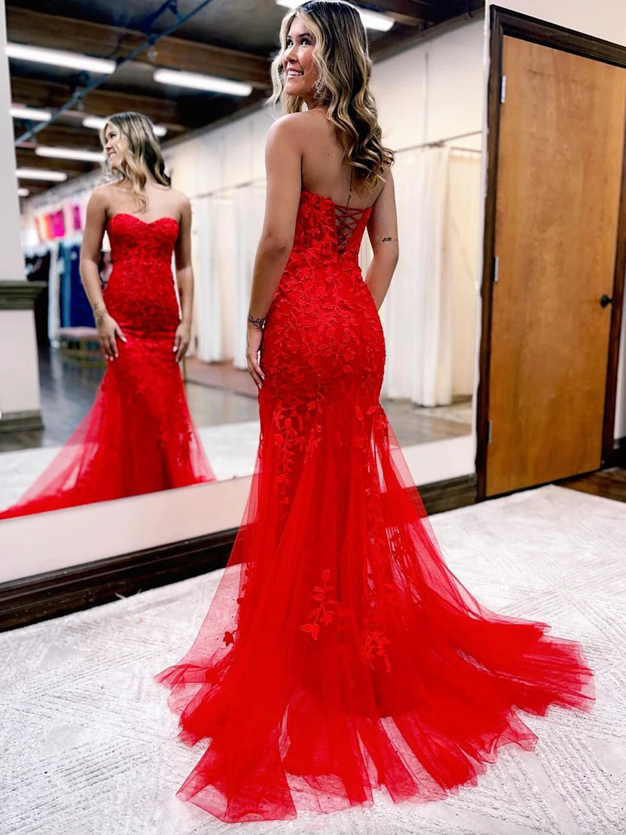 Sheath Mermaid Red Tulle Lace Long Prom Dress Sweep/Brush Train Strapless Lace-up Evening Party Dress With Appliques