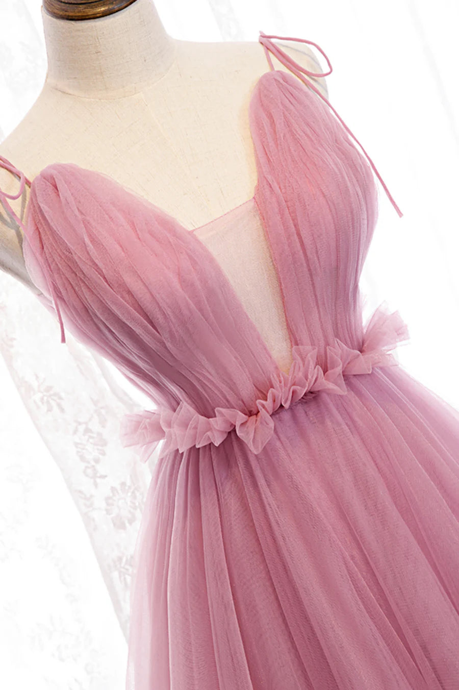 A-Line Pink Tulle Spaghetti Straps Evening Party Dresses Sweep/Brush Train Dresses