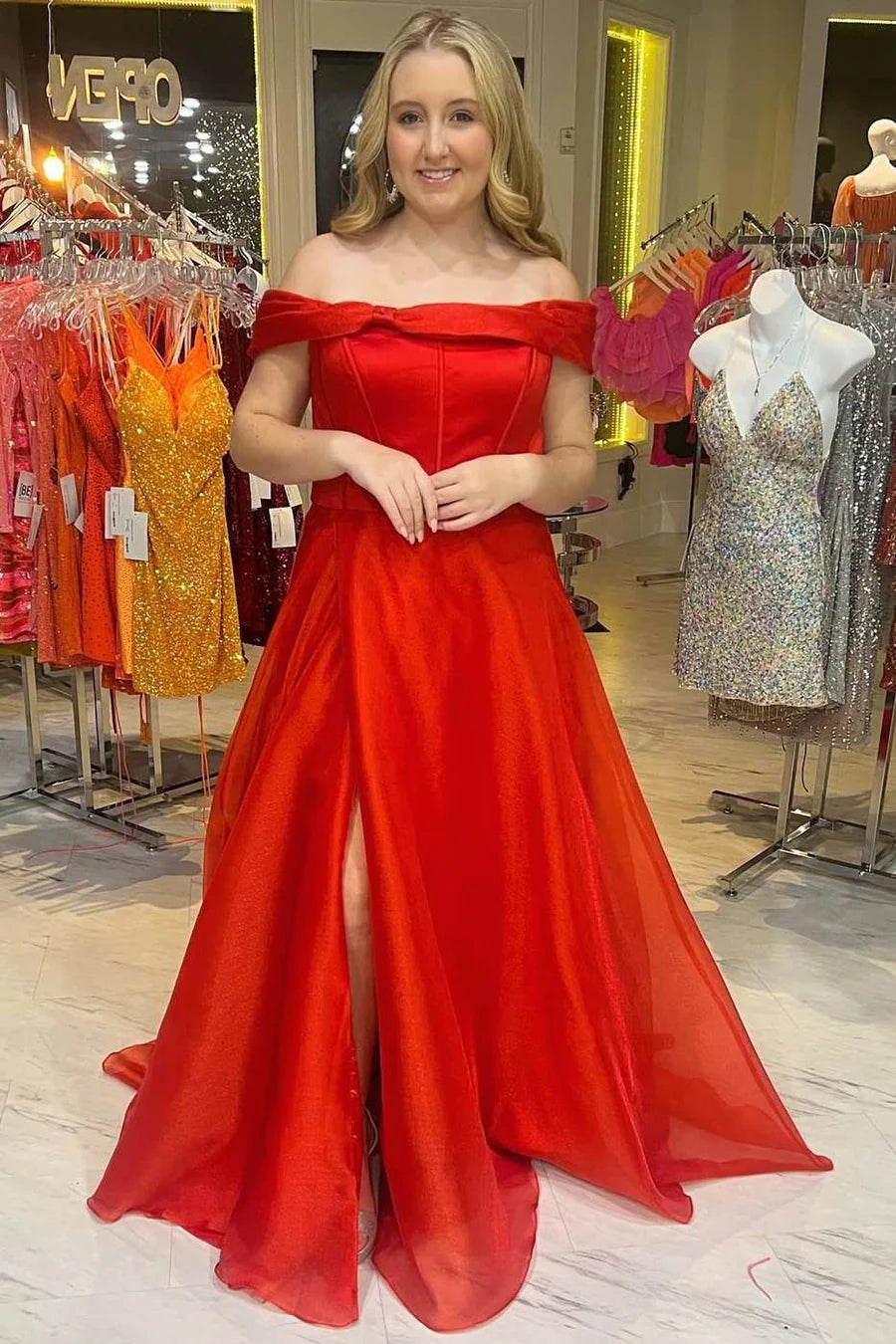 Elegant Red Off-the-Shoulder A-Line Prom Dress with Slit