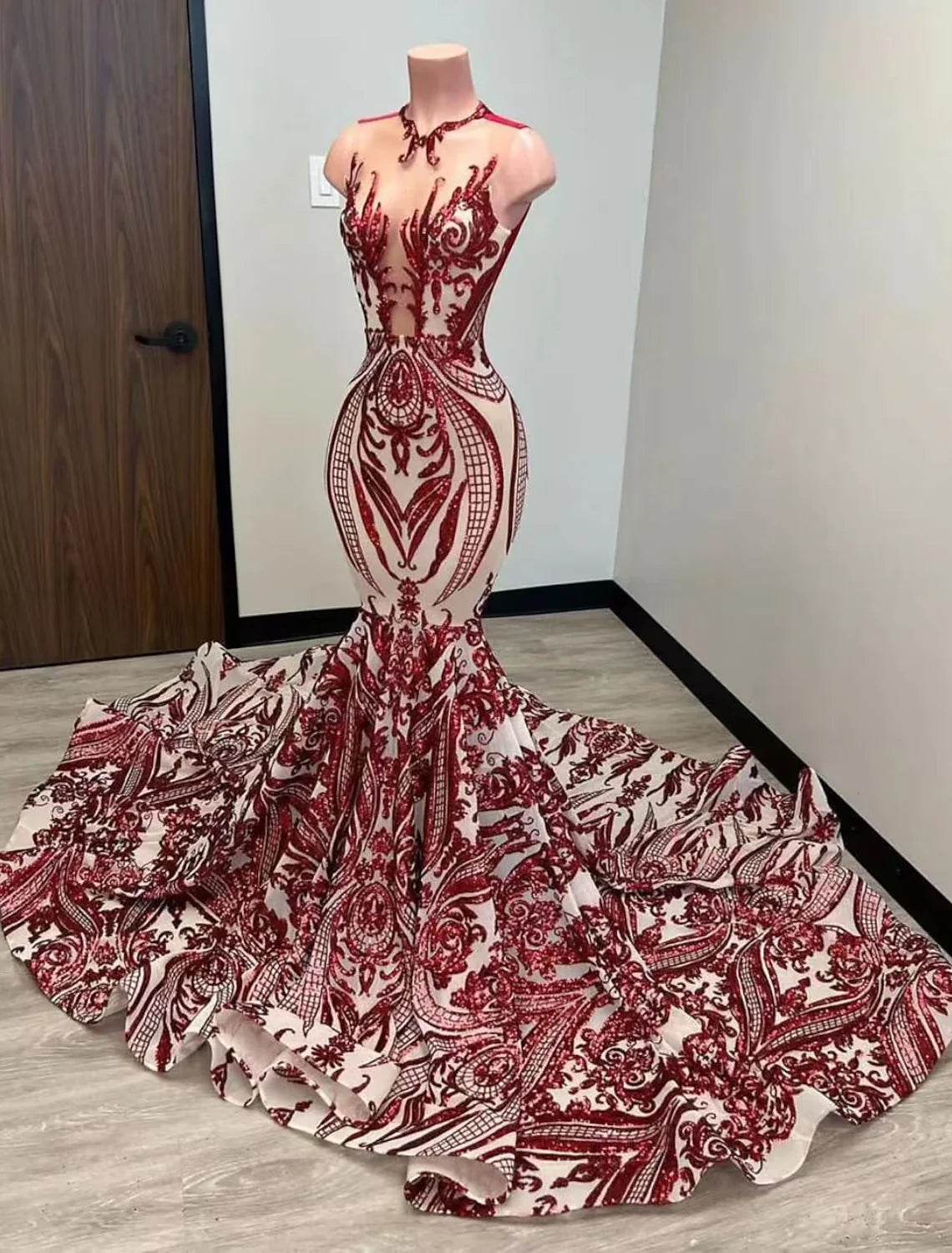 Mermaid / Trumpet Evening Gown Elegant Dress Formal Court Train Sleeveless Illusion Neck Sequined with Sequin