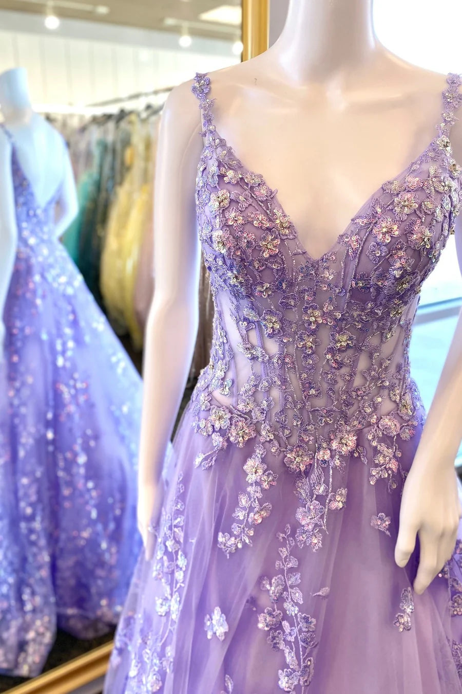 Floral Lace V-Neck A-Line Prom Gown