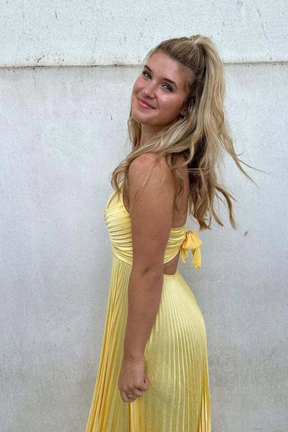 Elegant Spaghetti Strap Deep V Neck Pleated Back Tie Cut Out Maxi Prom Dress