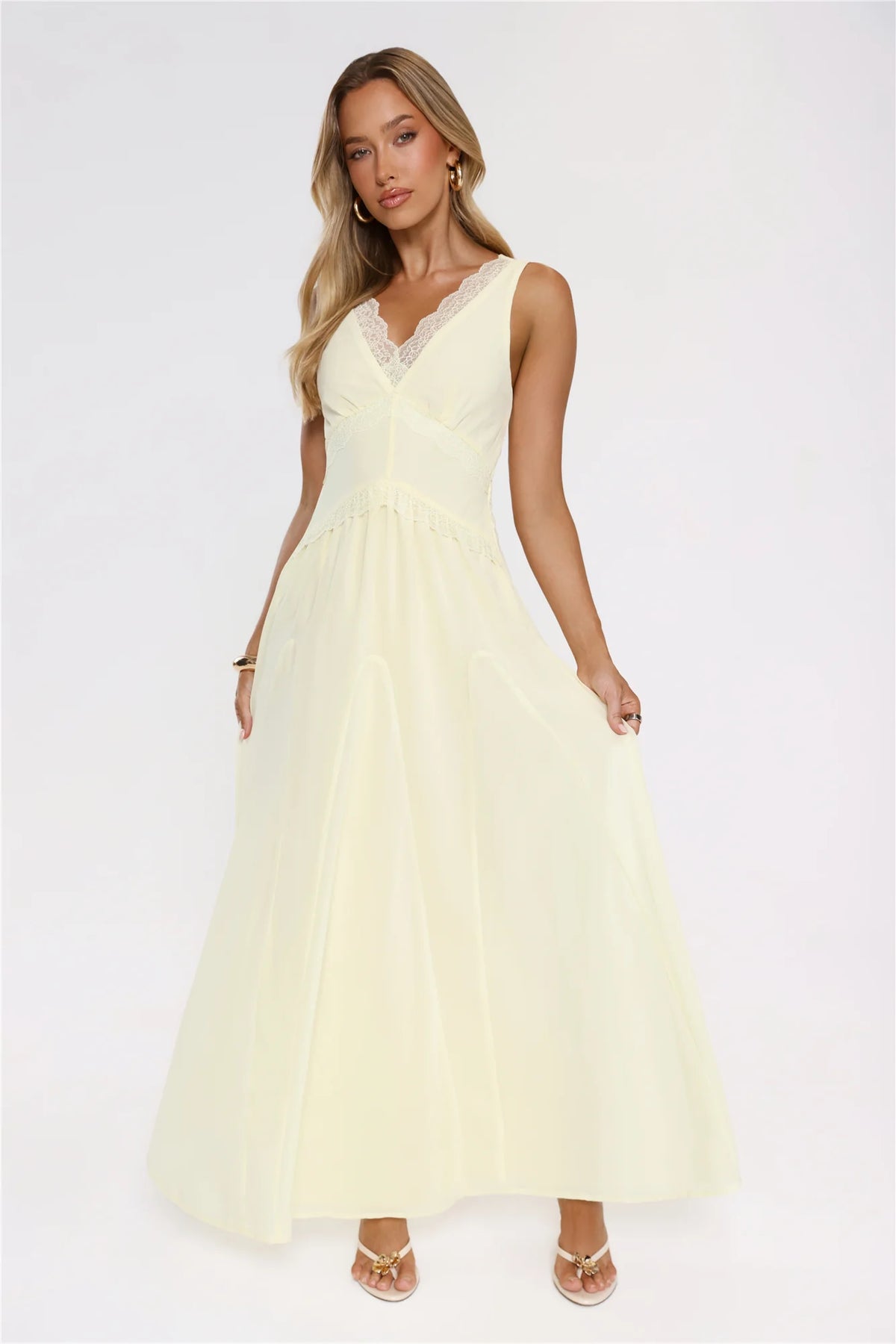 Luxury Lemon Yellow Prom Dresses with Chiffon Fabric Lace Trim and Lace-Up Back