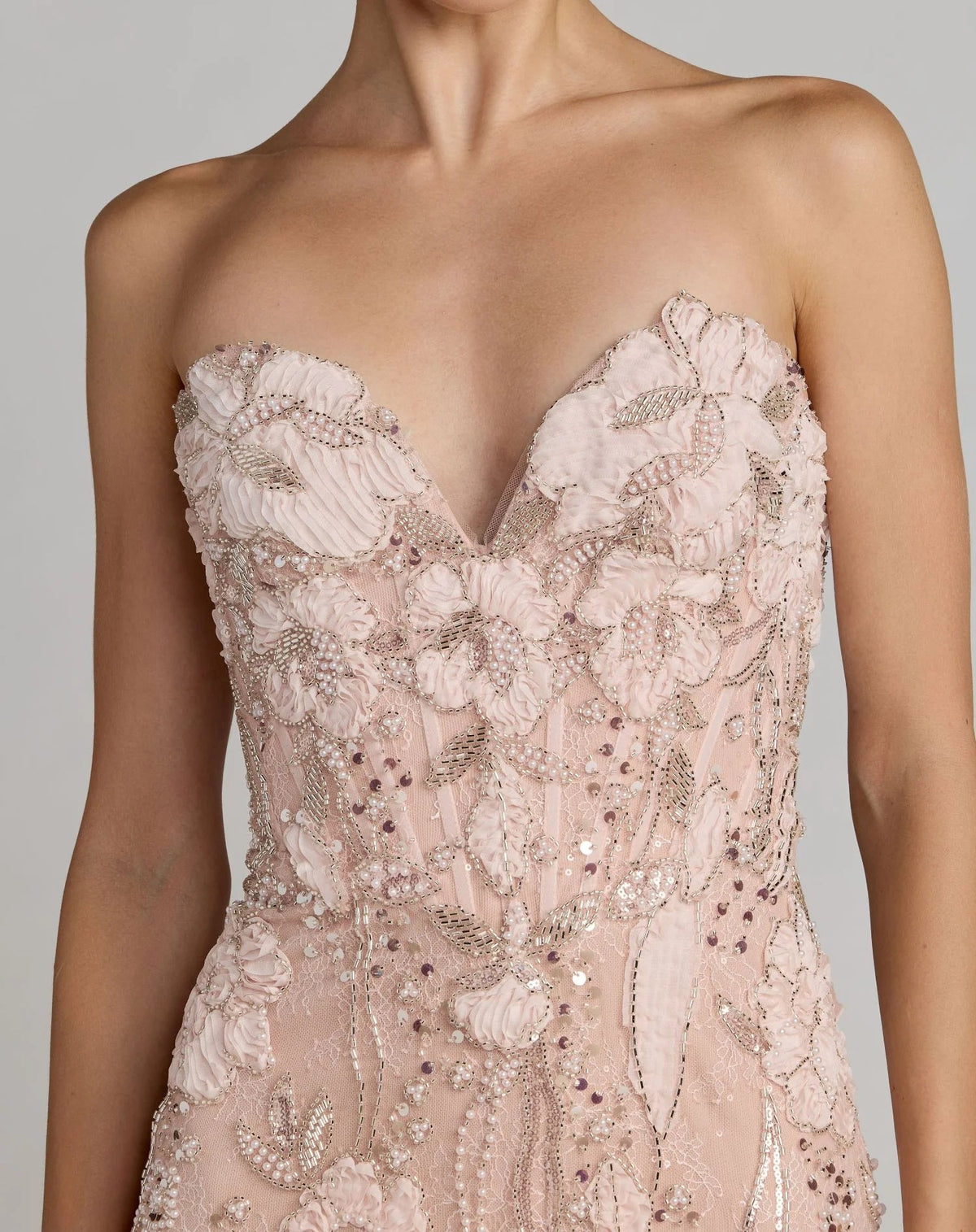 Romantic Mermaid Sweetheart Strapless Lace-Embellished Prom Dress
