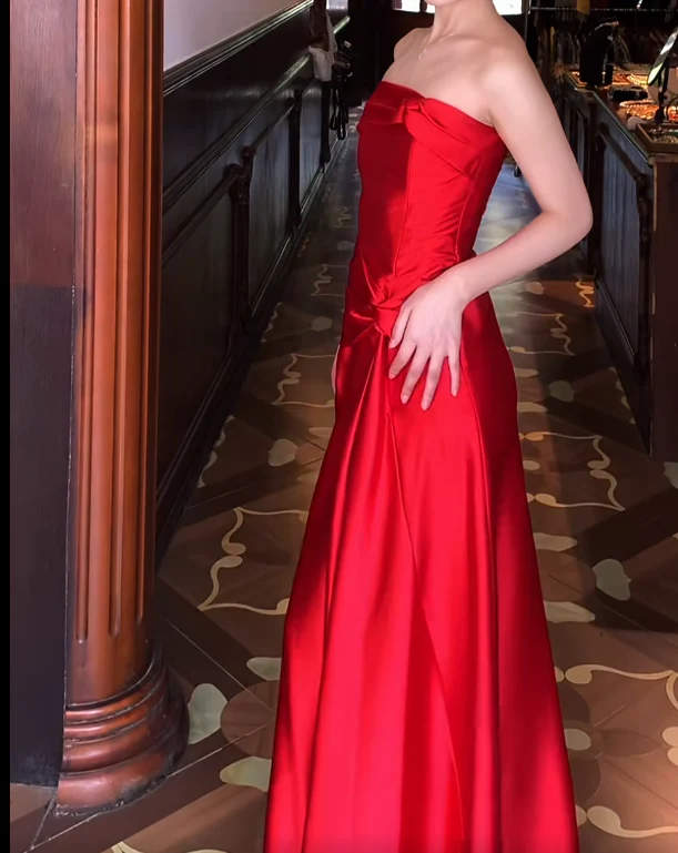 Strapless Sweetheart Ruched Satin Mermaid Evening Dresses with Bow Detail