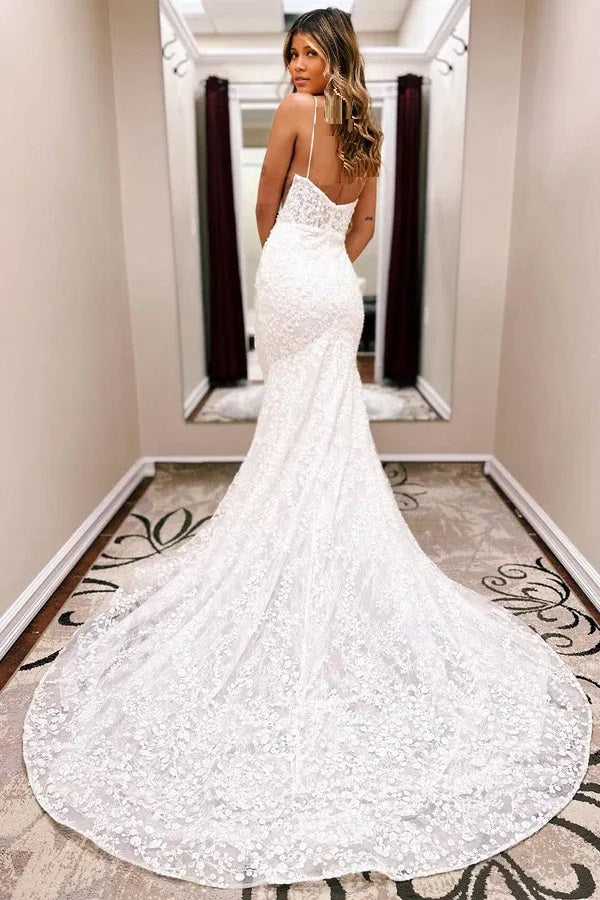Mermaid / Trumpet Sweetheart Spaghetti Strap Chapel Train Bridal Gowns Long Train Lace Mermaid Wedding Dress