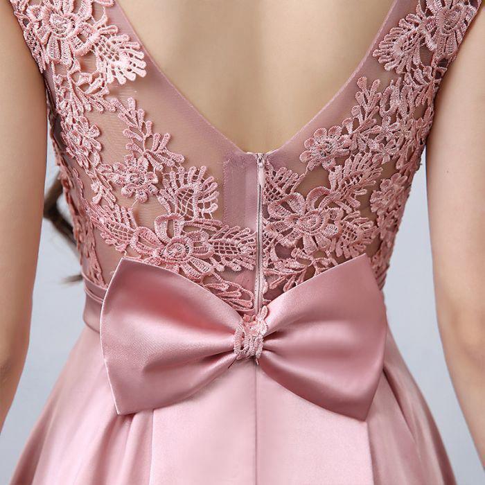 A-line Scoop Neck Evening Dress Floor Length Satin Long Prom Dress With Applique/Bow