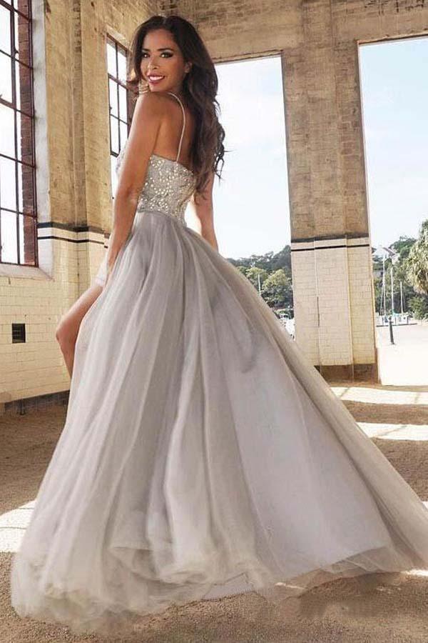 A-line/Princess Spaghetti Straps V Neck Sweetheart Neck Silver Tulle Long Prom Dresses