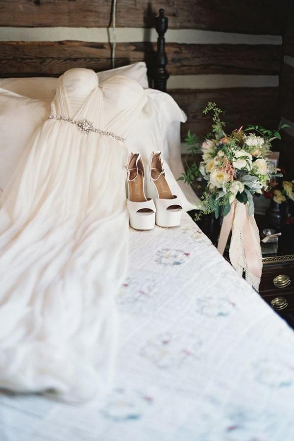 Elegant Off-shoulder Beading Sash Long Chiffon Wedding Dress