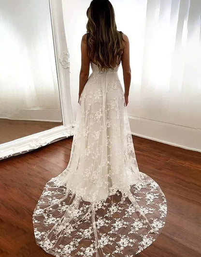 Elegant Beach A Line Spaghetti Straps Lace Open Back Long Wedding Dress