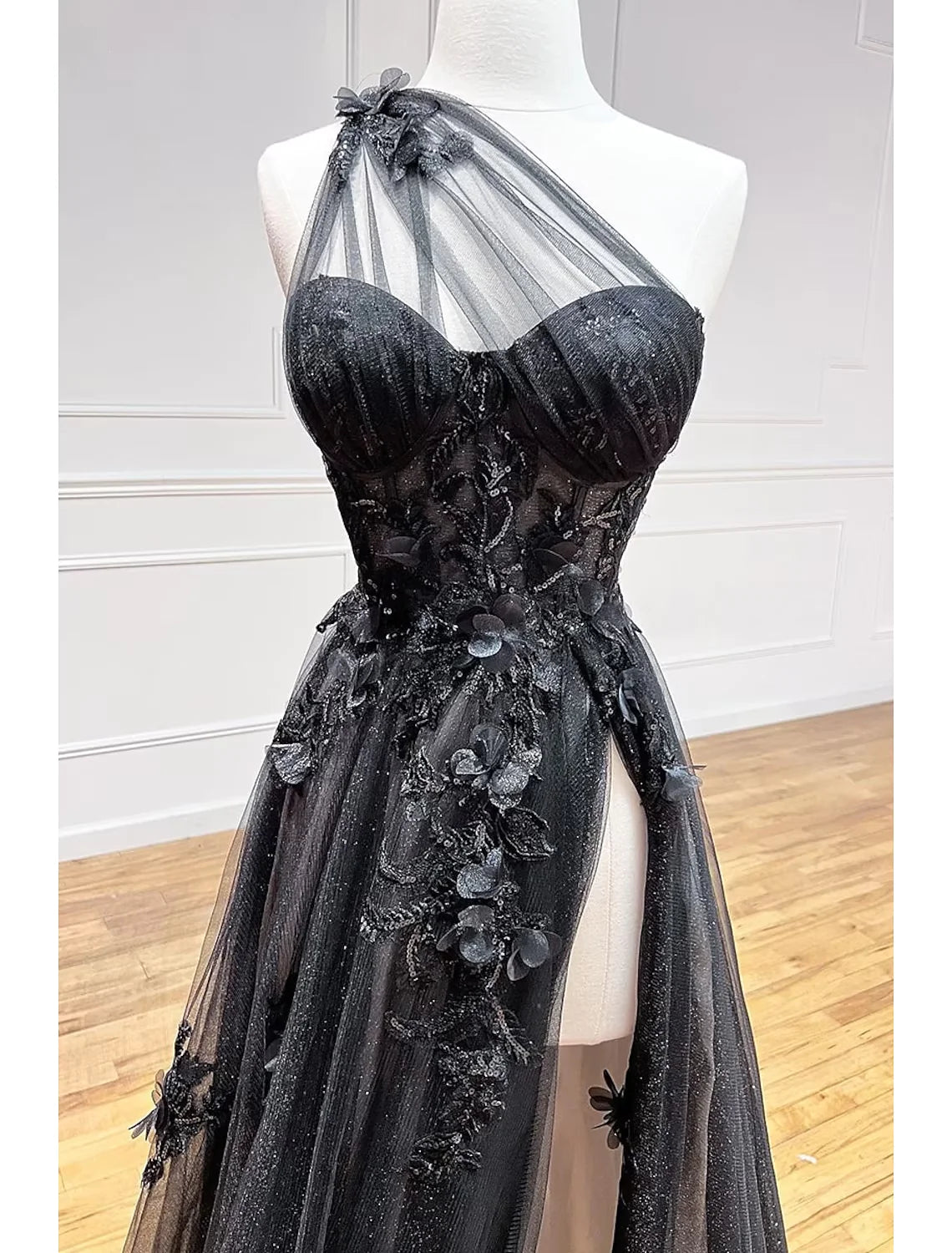 A-Line Prom Dresses Color Block Dress Formal Sweep / Brush Train Sleeveless One Shoulder Tulle Backless with Pleats Appliques