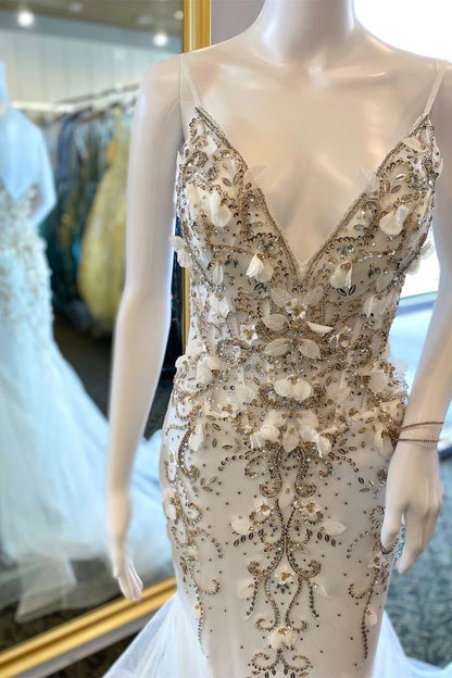 V-Neck Open Back Appliques Trumpet Long Formal Dress