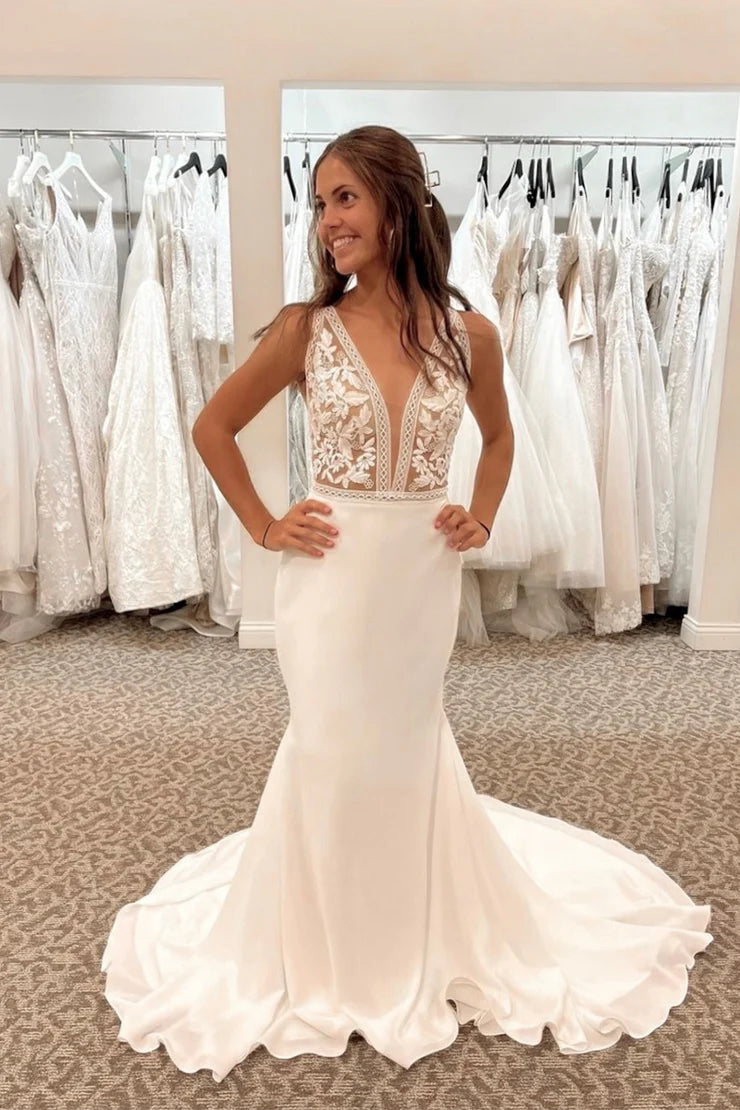 Elegant Mermaid Off the Shoulder V-Neck Lace Wedding Dresses with Appliques