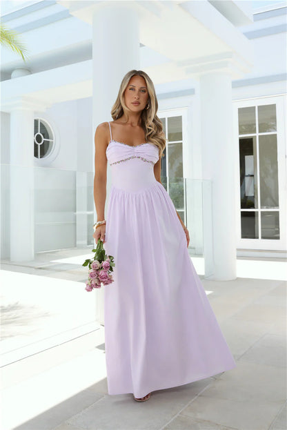 Luxury Lavender Prom Dresses with Chiffon Fabric Floral Embroidery and Low Back