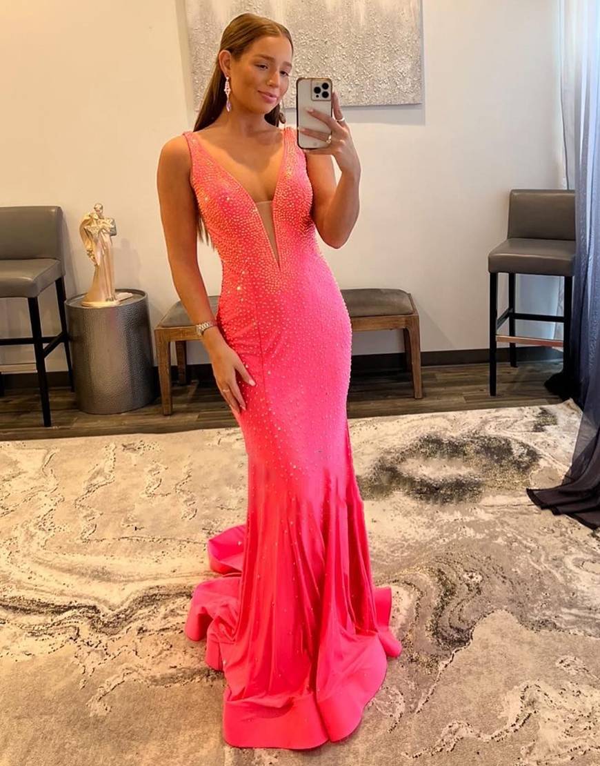 V-Neck Long Beaded Mermaid Backless Floor-Length Prom Dress