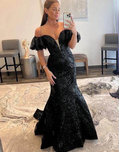 Off the Shoulder Black Lace Mermaid Prom Dress