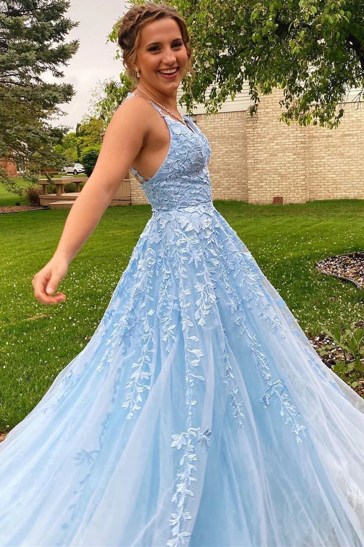 V-Neck Lace Appliques Tulle Long Formal Dress