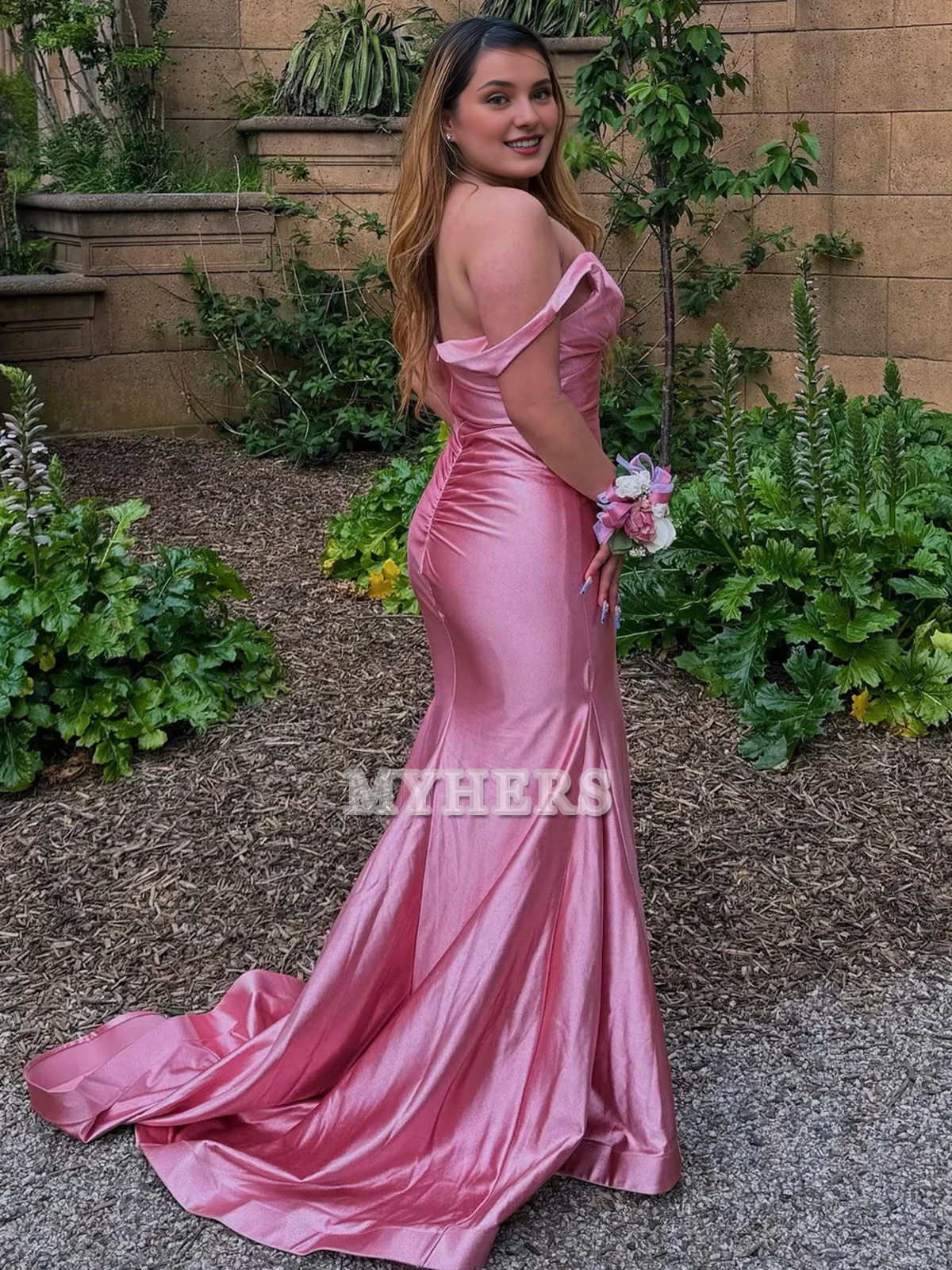 Formal Wear Dresses Deep V Neck Satin Mermaid Cultivate oneself Sleeveless Long Prom Dress Charming Evening Dress