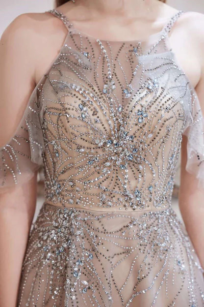 Tulle A-line Spaghetti Straps Beaded Long Prom Dress