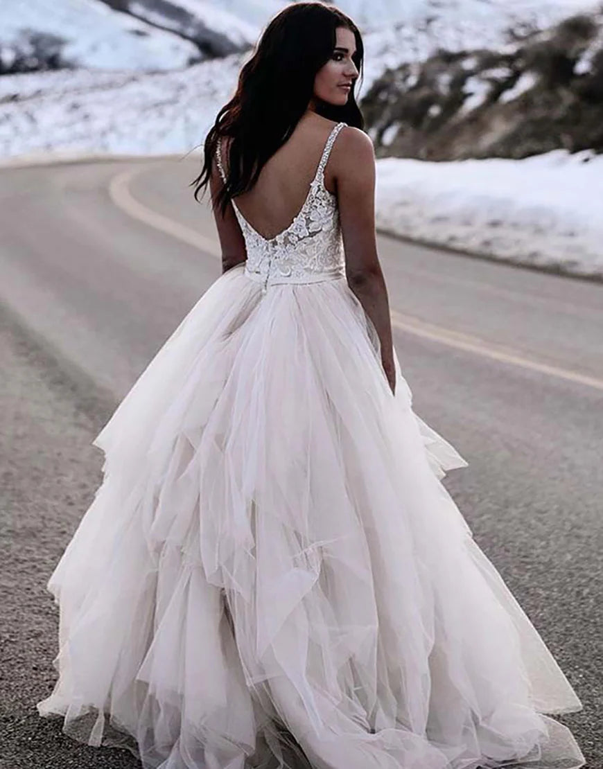 A Line Spaghetti Straps Tulle Long Bridal Dress