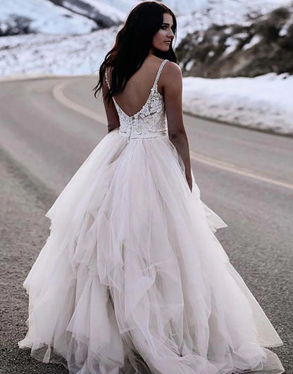 A Line Spaghetti Straps Tulle Long Bridal Dress