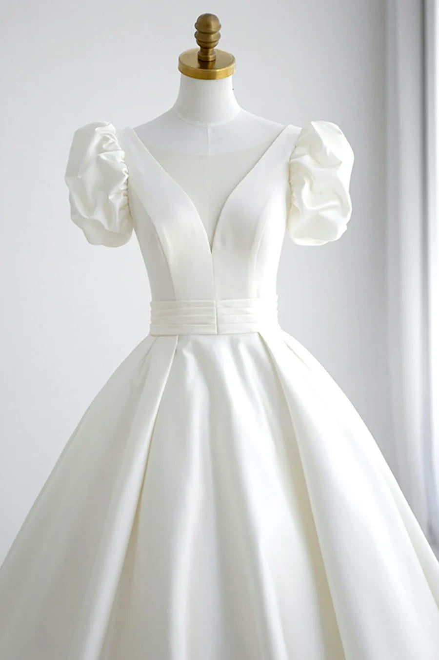 Casual Wedding Dresses Court Train A-Line V Neck Satin Long Formal Dress