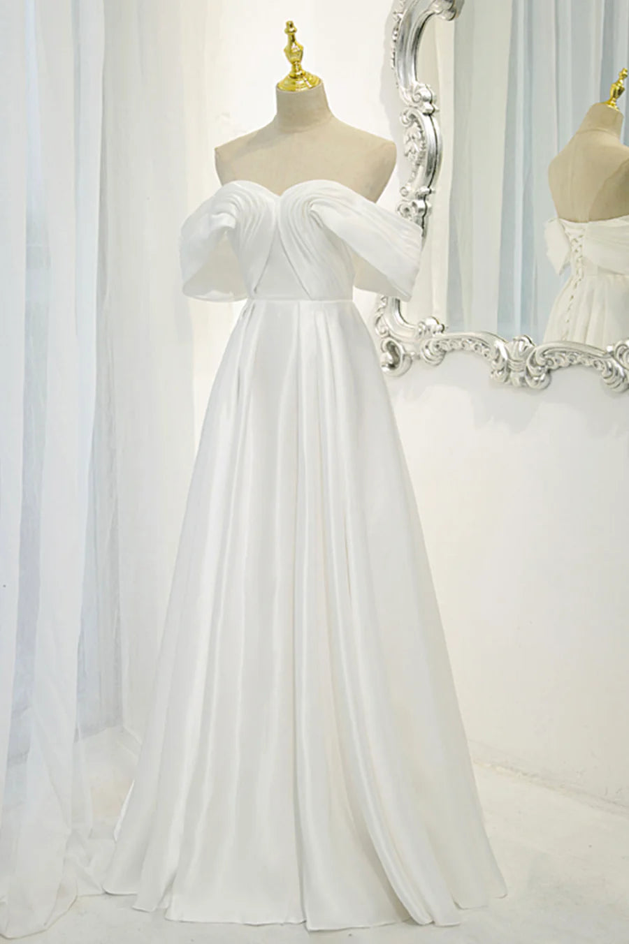 Open Back Off the Shoulder Wedding Dresses Sweep / Brush Train White Satin Long Pleated Prom Dress