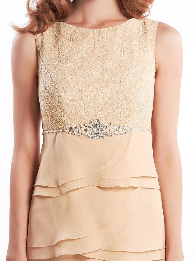 Mother of the Bride Dress Strapless Knee Length Chiffon Sleeveless with CrystalsMother of the Bride Dress Strapless Knee Length Chiffon Sleeveless with Crystals