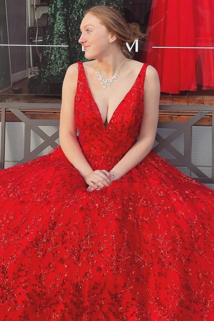Princess  Lace V-Neck Backless A-Line Prom Gown