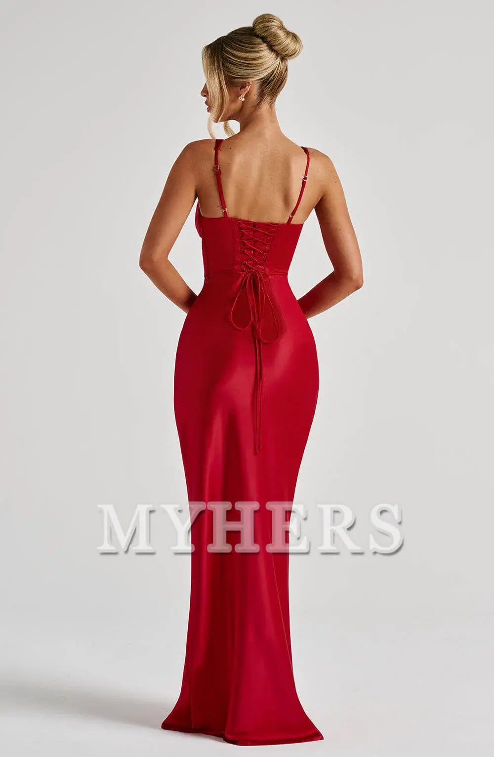 Elegant Mermaid Pleated Cups Adjustable Shoulder Straps Dresses Bridesmaid Dresses Wedding Guests Dresses