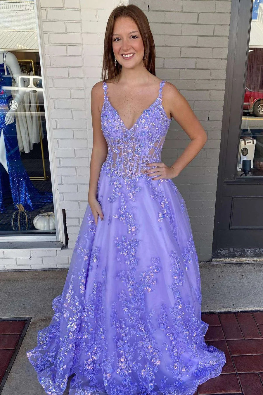 Floral Lace V-Neck A-Line Prom Gown