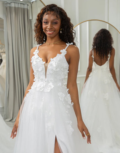 A Line Lace Backless Wedding Dress Side Split With 3D Appliqued