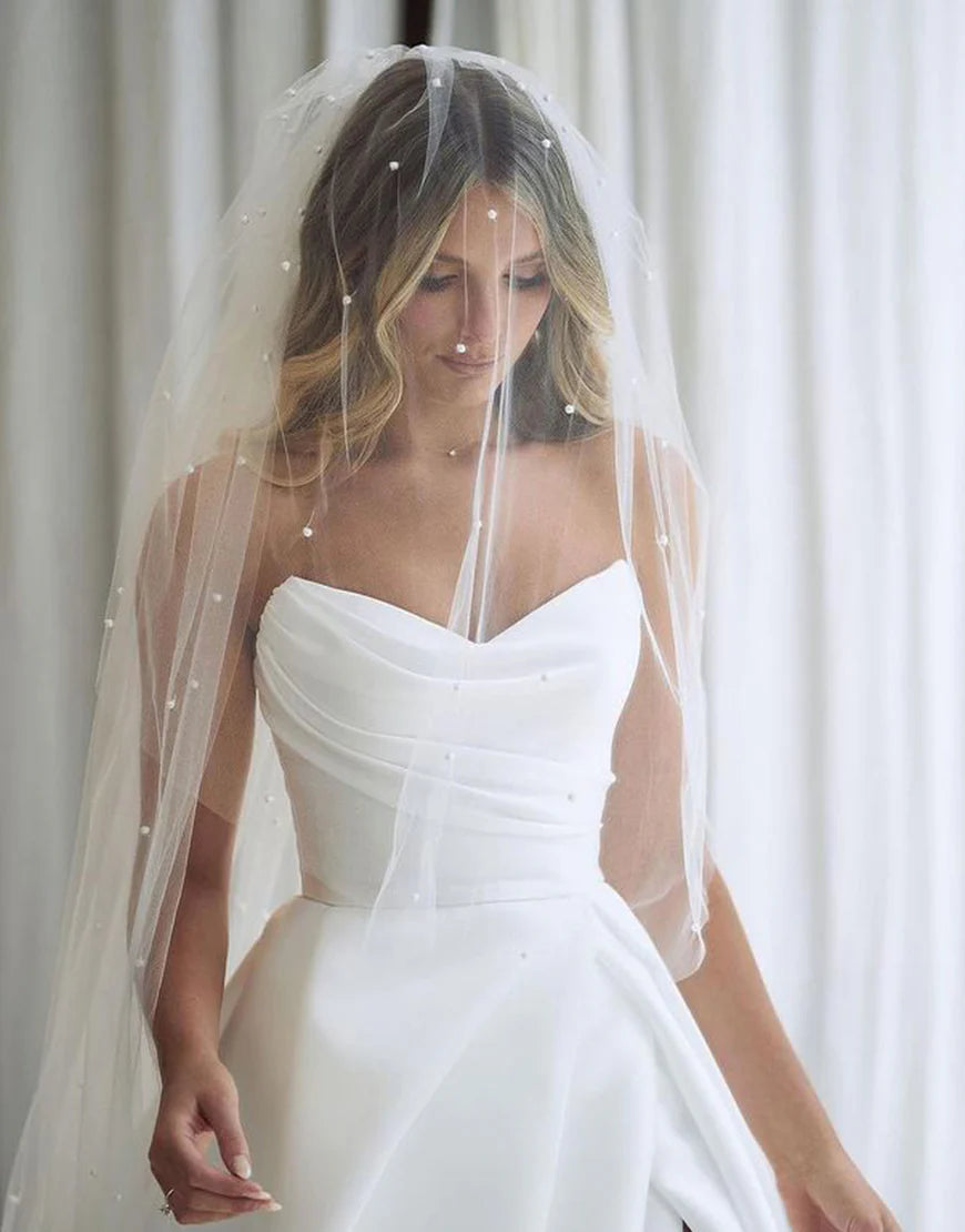Sweetheart Satin Simple Wedding Dress
