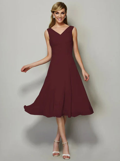 A-Line/Princess V-neck Sleeveless Pleats Short Chiffon Bridesmaid Dresses Party Dresses Wedding Guest Dresses