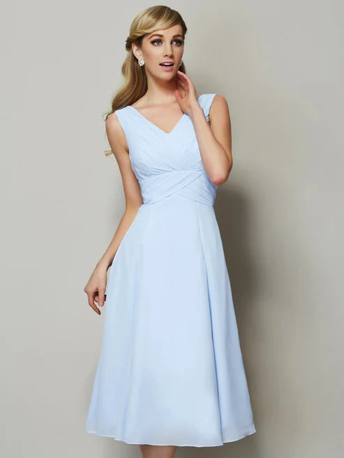 A-Line/Princess V-neck Sleeveless Pleats Short Chiffon Bridesmaid Dresses Party Dresses Wedding Guest Dresses