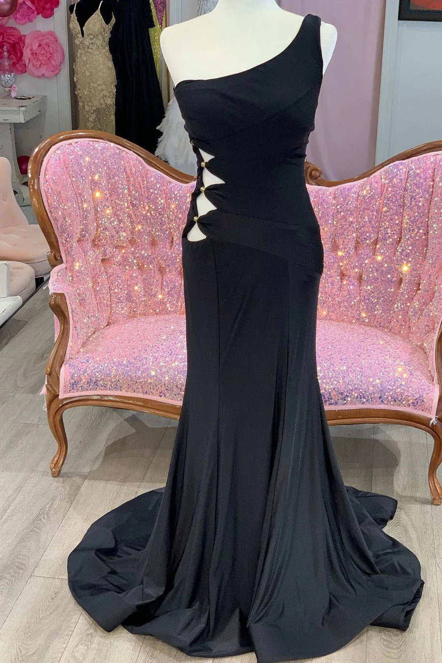 One-Shoulder Black Cutout Mermaid Long Formal Dress