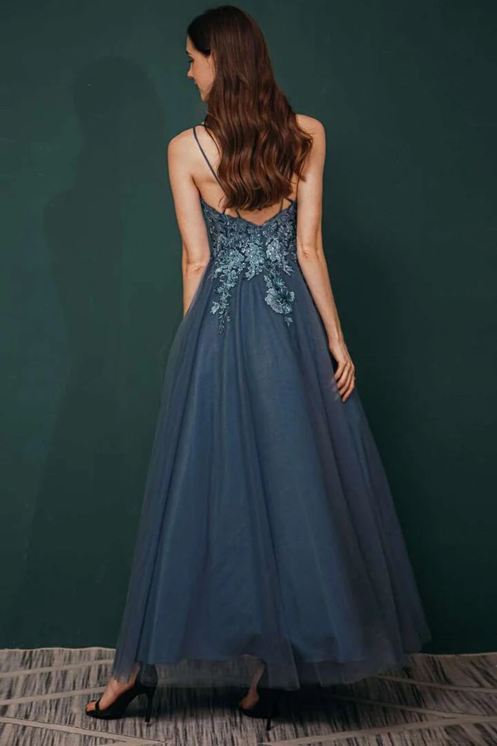 Tulle A-line Lace Prom Dress with Appliques