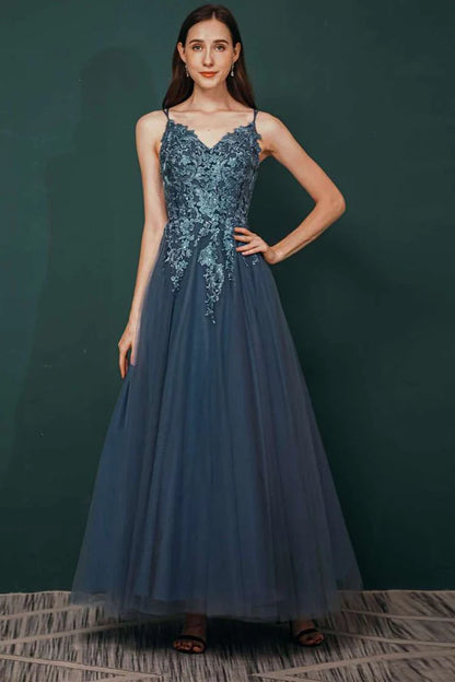 Tulle A-line Lace Prom Dress with Appliques