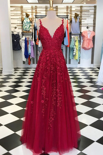 V-Neck Lace Appliques Tulle Long Formal Dress