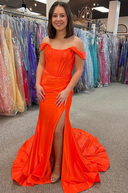 Off-the-Shoulder Pleated Mermaid Long Formal Dress
