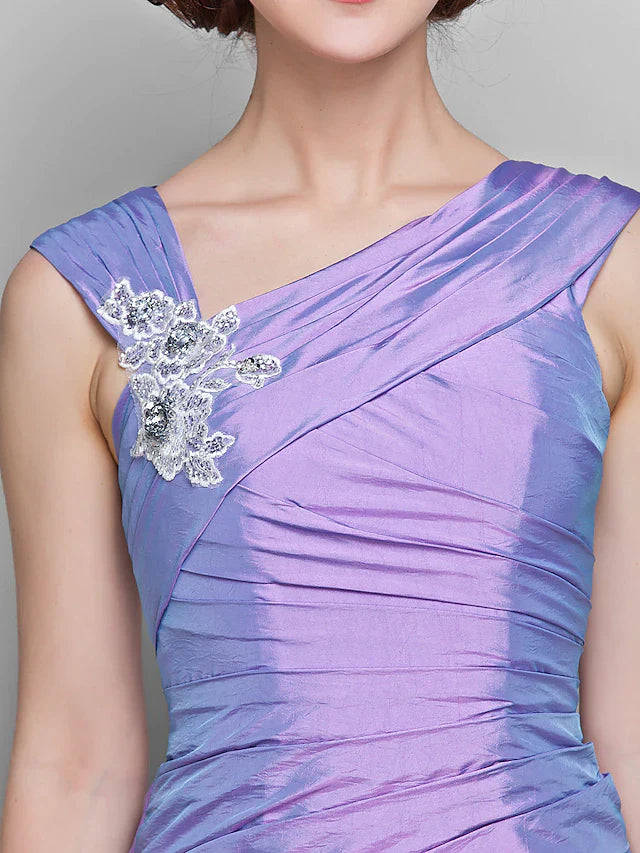 Mother of the Bride Dress V Neck Knee Length Taffeta Sleeveless with Lace Ruched Flower