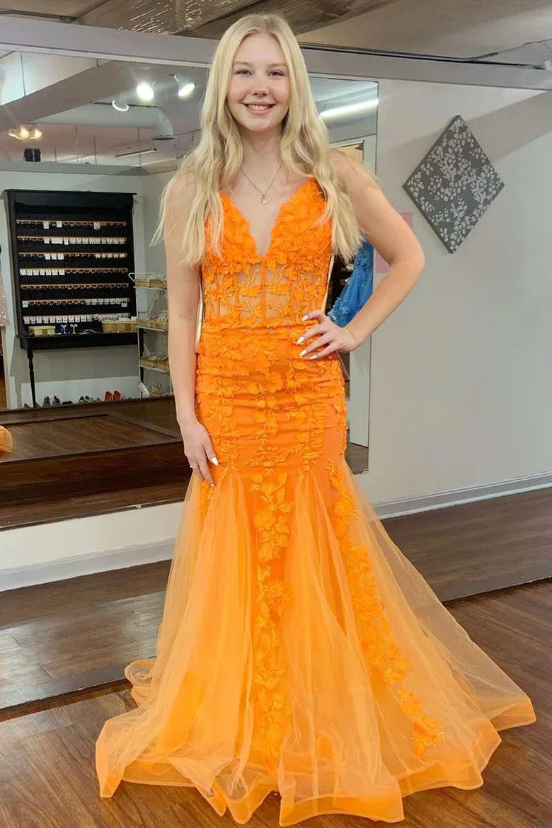 Appliques V-Neck Backless Trumpet Long Prom Dress