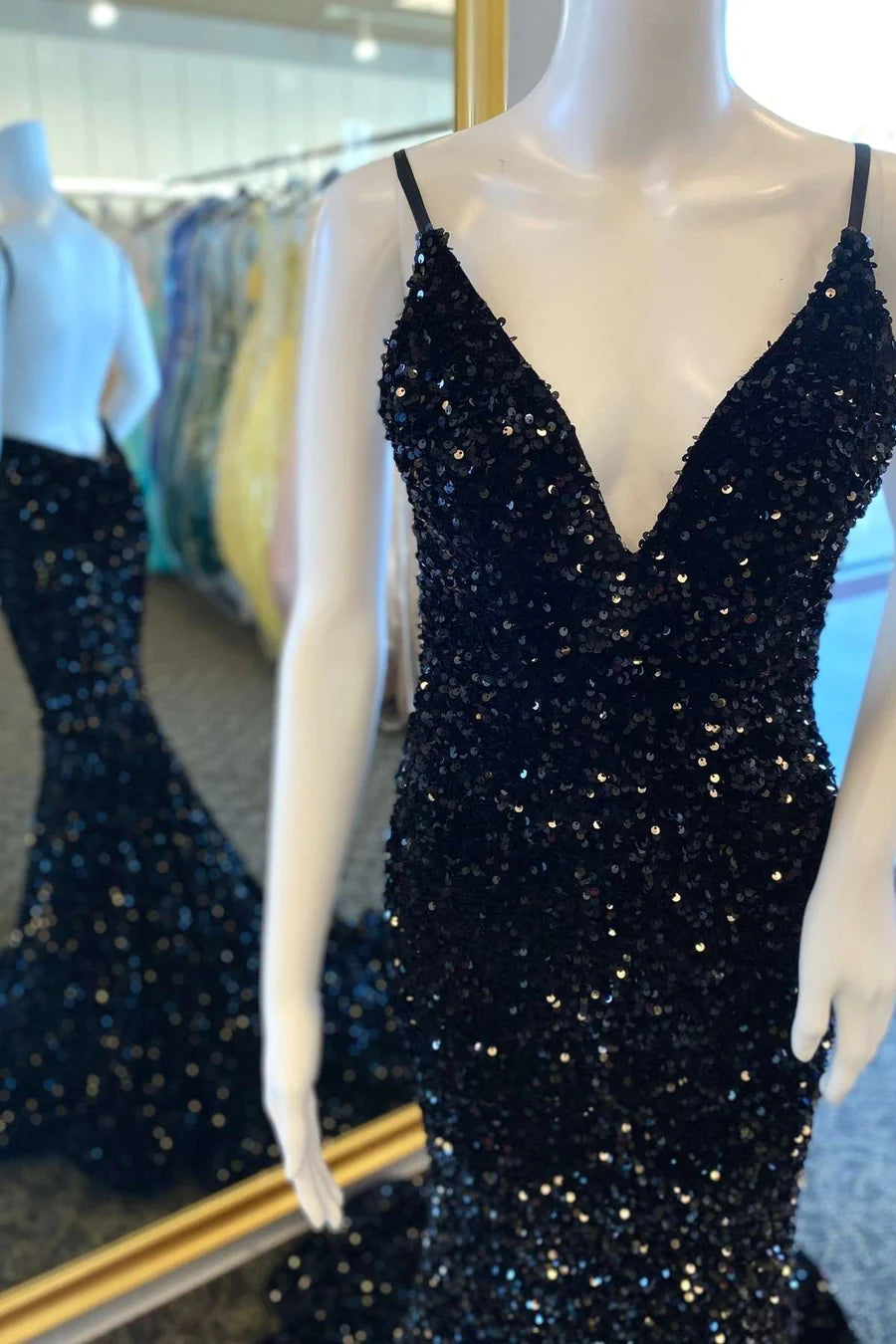 Sequin V-Neck Backless Mermaid Long Prom Dress