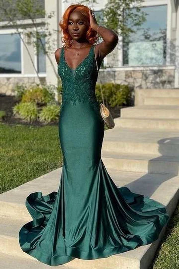 Lace V-Neck Trumpet Long Prom Dress