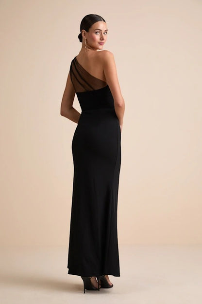 Chic Black One-Shoulder Illusion Sweetheart Bridesmaid Dress
