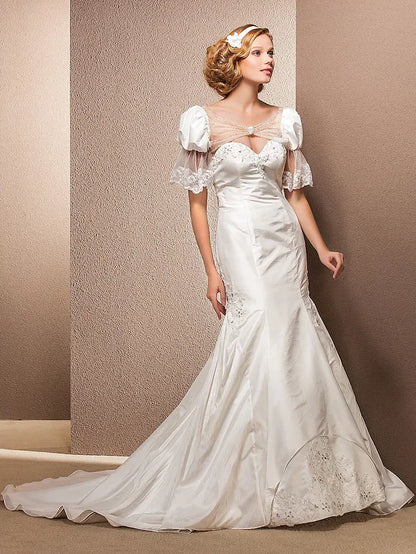 Wedding Dresses Sweetheart Neckline Court Train Taffeta Sleeveless with Pleats Sequin Appliques
