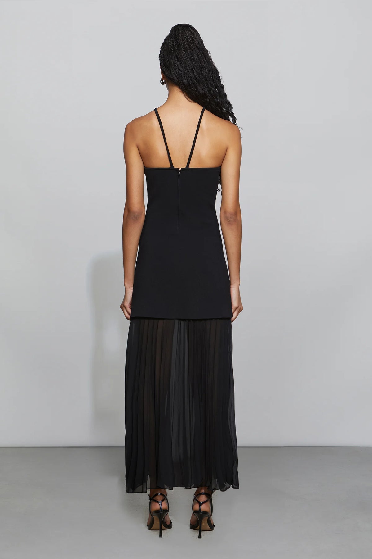 Elegant Ivory Halter Neck Cut-Out Detail Knit Bodice Pleated Chiffon Midi Evening Dress