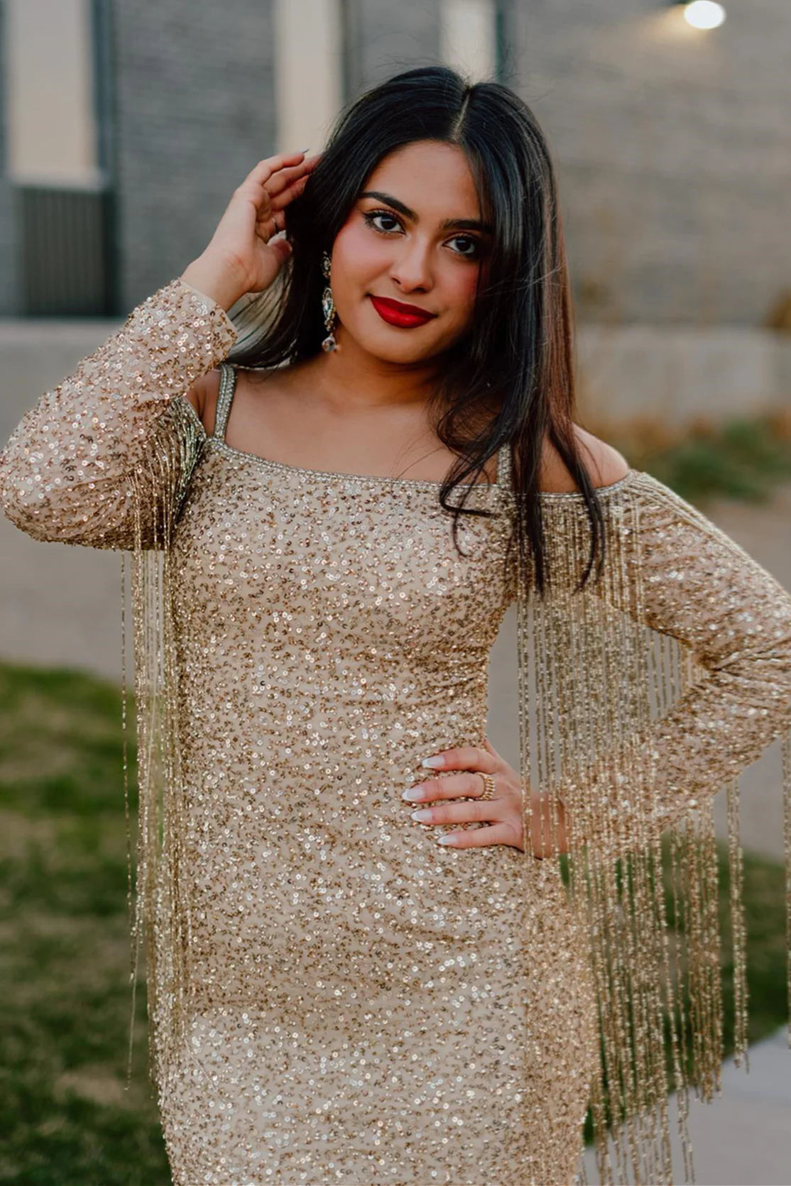 Sleek Glitter Sparking Off-the-Shoulder Floor Length Long Sleeves Sequins Long Prom Dress with Tassels