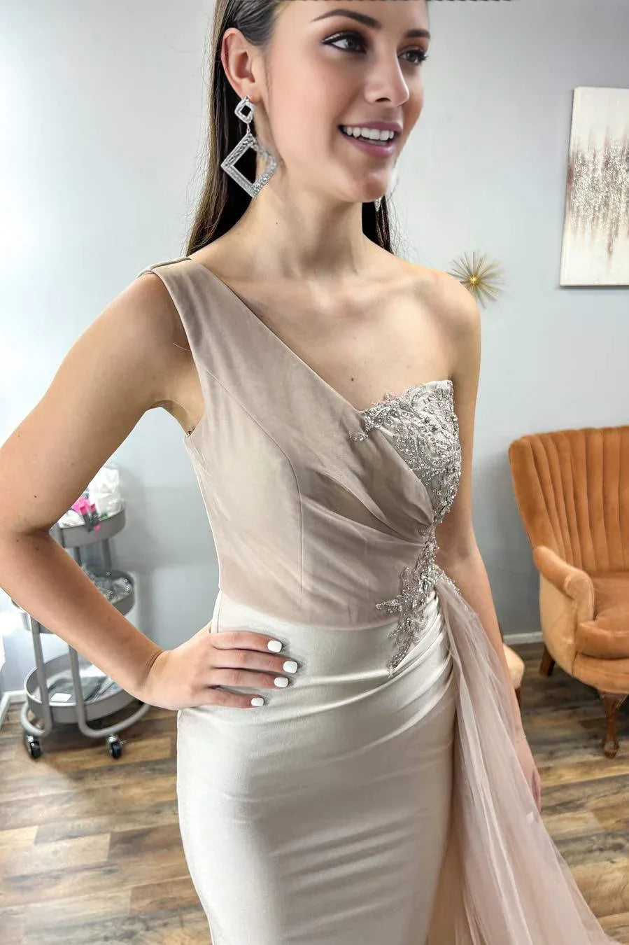 Sheath Mermaid  One Shoulder  Sweep/Brush Train Evening Dresses Nude Appliques Long Prom Dress with Cape