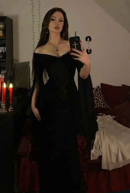Gothic Black Velvet Off-the-Shoulder Capelet Sleeve Corset Bodice Mermaid Floor-Length Prom Dress
